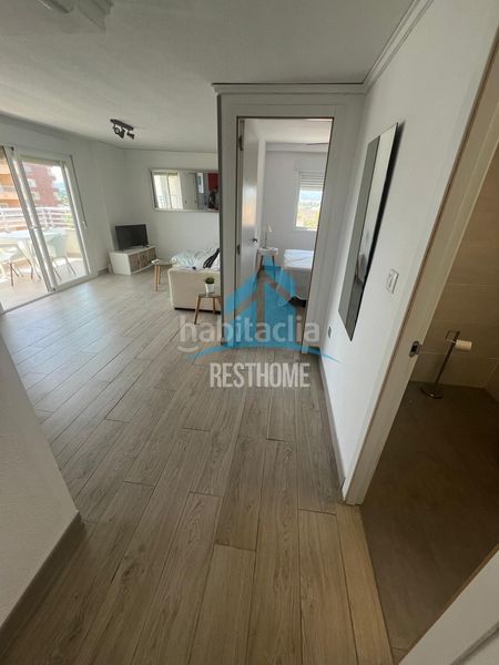 Foto 90b4dae6-fb67-439d-85b1-3f41818e5c35. Apartament amb piscina a Miramar