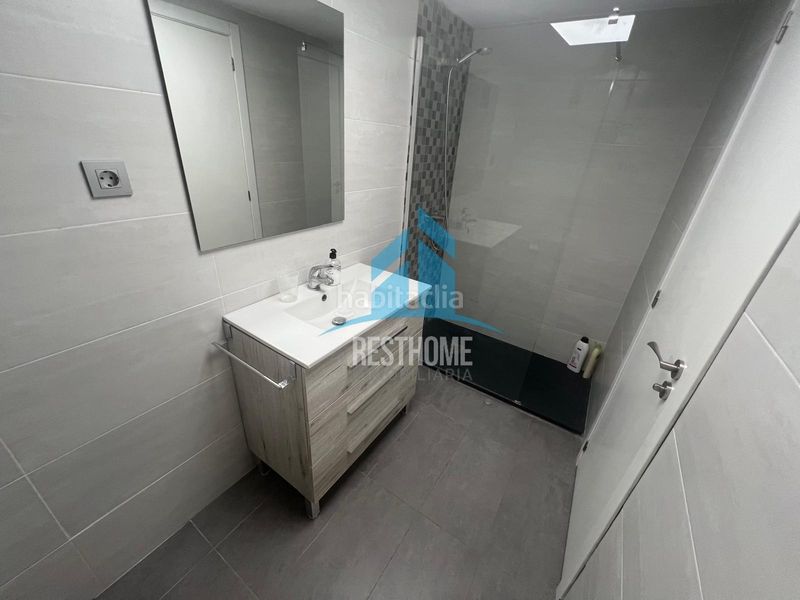 Foto cfe64df4-2b63-4cdd-b68e-5b591e971e27. Apartament amb piscina a Miramar