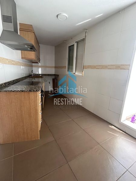 Foto 01888e82-cc4b-434d-805a-044829479708. Àtic amb aparcament a Alcúdia de Crespins (l´)