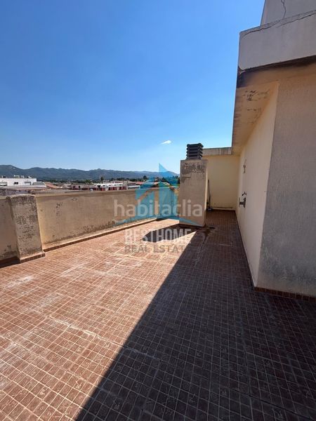 Foto a58e970f-04d9-4e19-a41d-7f5573c37b93. Àtic amb aparcament a Alcúdia de Crespins (l´)