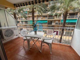 Apartament  Calle barcelona. Edificio mar i montaña