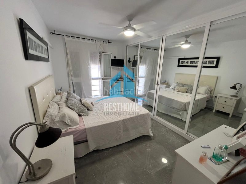 Foto a01614bd-9892-4dc3-bb12-6e421f402f64. Pis a pueblo de Cullera Cullera