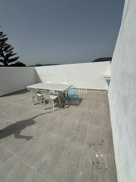 Foto cdd47fd3-408c-45ac-af89-bed8d5f67250. Chalet with pool in Tavernes de la Valldigna