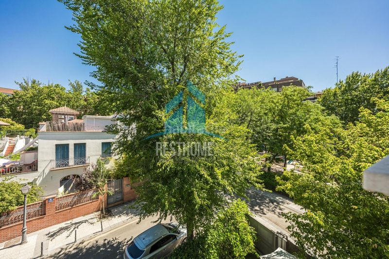 Foto 491ee54d-de06-4226-b9a2-4721c3810327. Casa amb calefacció a Niño Jesús Madrid