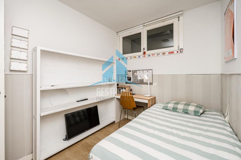Foto cc66f661-4a3d-4553-b485-d48017f49456. Casa amb calefacció a Niño Jesús Madrid