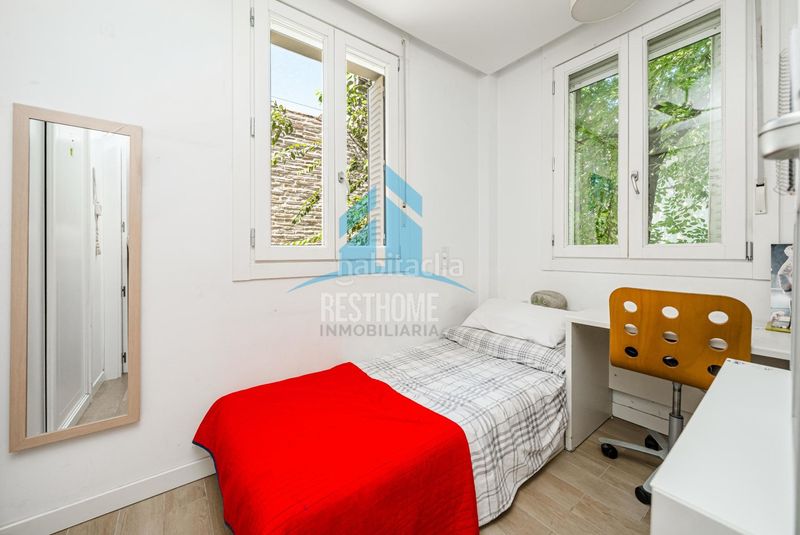 Foto d9cf4509-c54d-4d86-b780-8c288b31acaa. Casa amb calefacció a Niño Jesús Madrid