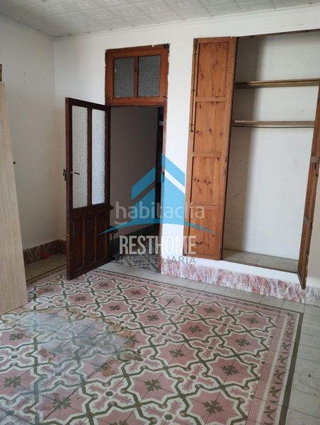 Foto aefce03b-c0f5-48c4-8775-94d0440287e7. Pis a Carcaixent