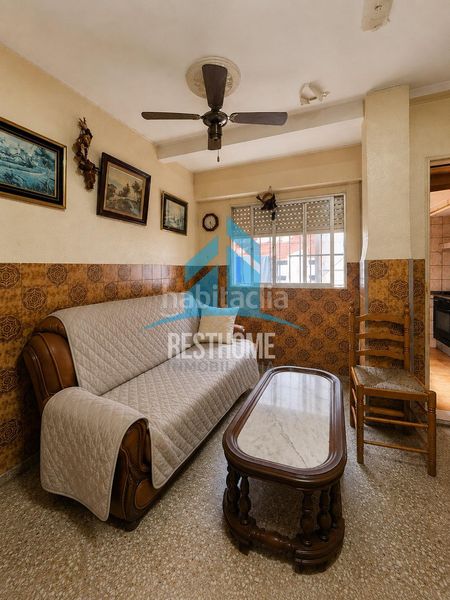 Foto e37ab226-3e24-4dd2-bb64-2f8606b85a2e. Planta baixa a Silla