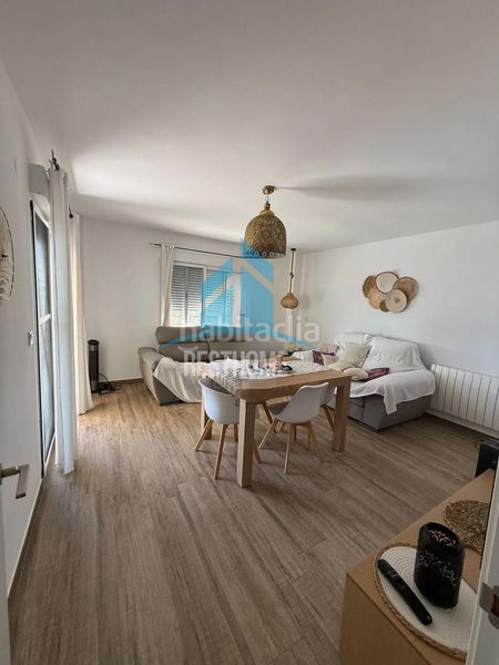 Foto 0abd23bc-c2bc-43d4-9078-0a9a52bd6d0c. Appartement mit heizung in Mareny de Barraquetes Sueca