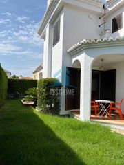 Maison jumelée à Mareny Blau. Venta chalet mareny blau
