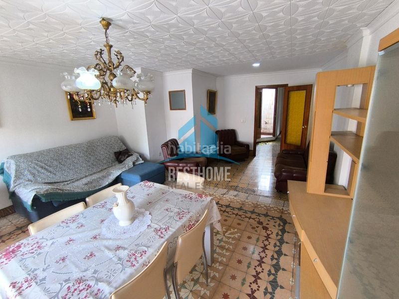 Foto bed53da3-eb67-4db3-996b-5066cc49fc2a. Casa a Potríes