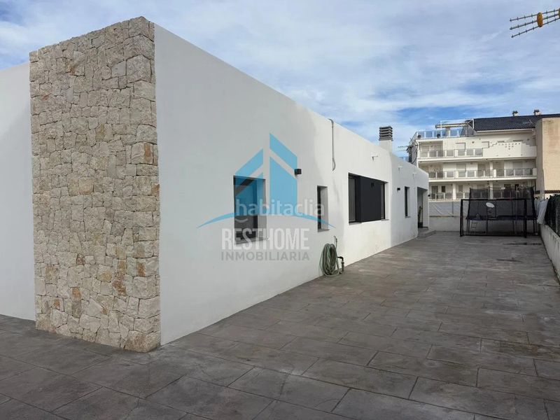 Foto 1d10e629-aa07-44d0-85a1-06fbd16821c5. Xalet amb calefacció aparcament piscina a Oliva playa Oliva