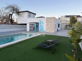 Chalet in Oliva Playa. Oliva playa