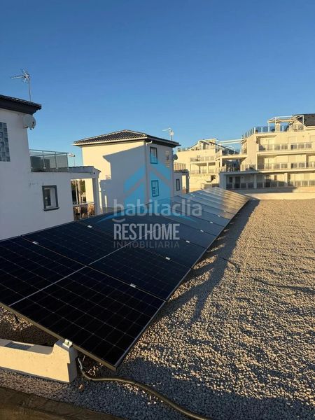 Foto f9bdafea-39d6-4141-ab44-053911de22d2. Xalet amb calefacció aparcament piscina a Oliva playa Oliva