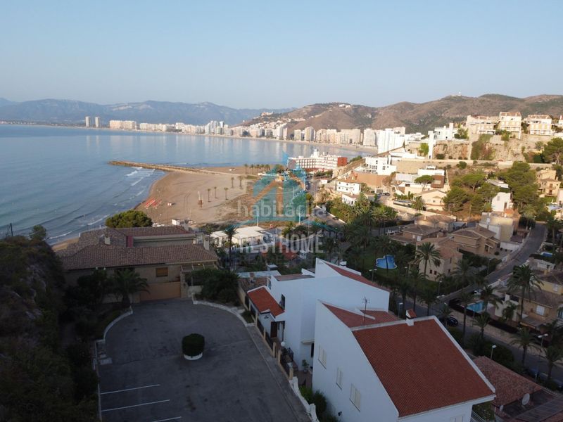 Foto 586bbef6-7eee-4cbb-8a65-fa8f9eb18f27. Xalet amb aparcament piscina a El Faro Cullera