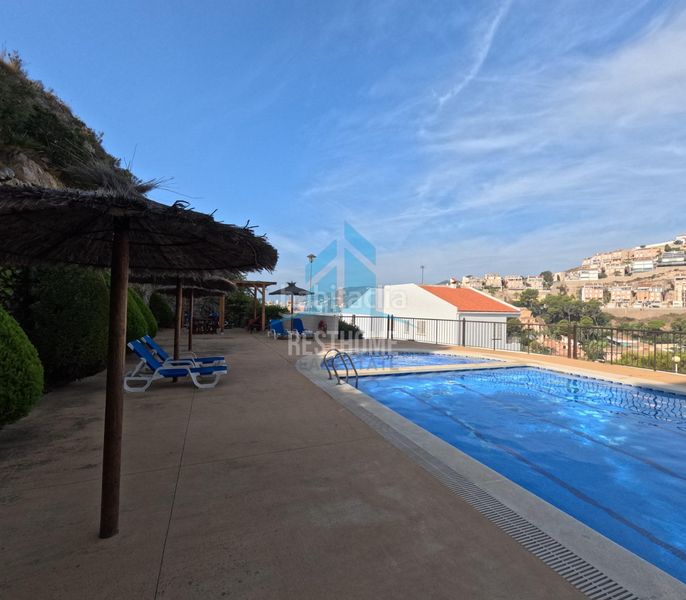 Foto 7fd1c208-7f6a-452c-9829-a453efde7b5a. Xalet amb aparcament piscina a El Faro Cullera