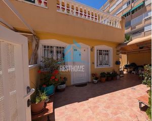 Casa a Los Europeos. La mata