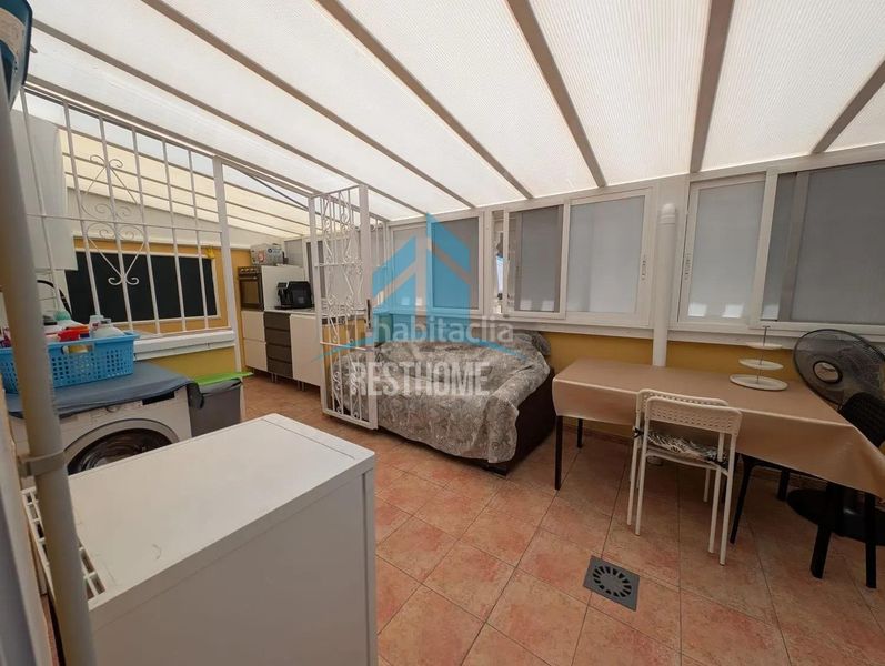 Foto 768836b4-2a3d-4b98-aa34-fc9688140b06. Casa amb calefacció aparcament a Los Europeos Torrevieja