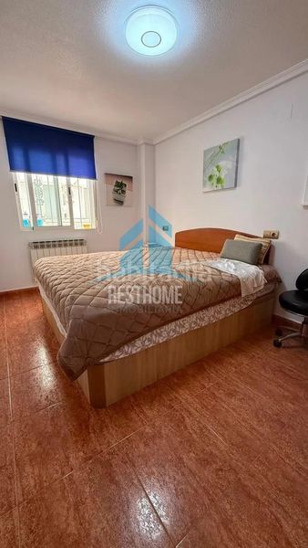 Foto b06b8948-2eb4-489a-b117-3206f4781263. Casa amb calefacció aparcament a Los Europeos Torrevieja
