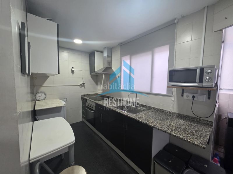 Foto c9ba57b7-b622-4497-8702-784d261d2c3f. Pis a Sueca Sueca