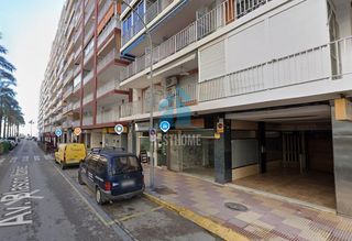 Aparcament cotxe a Sant Antoni