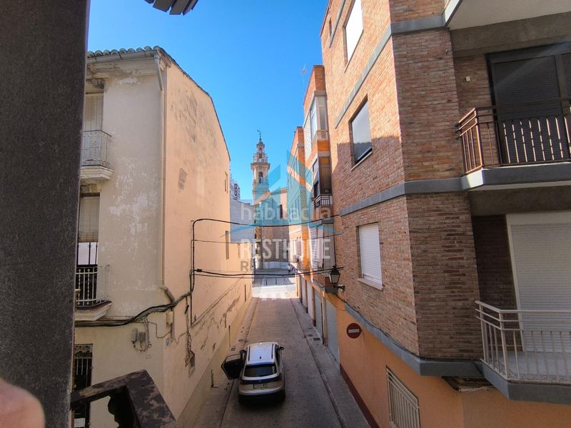 Foto 05a8be0b-2fad-4a2b-b5d8-683010ccc8ec. Casa amb aparcament a Algemesí