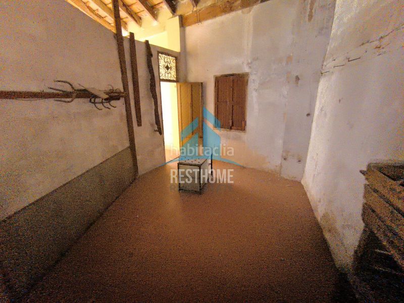 Foto 42110c13-6a3e-4ed8-82d0-0749f2f697af. Casa amb aparcament a Algemesí