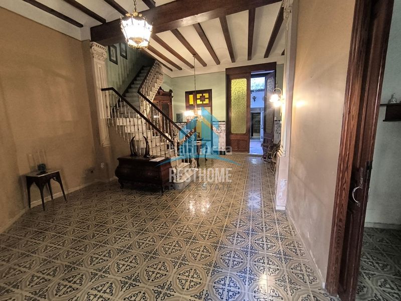 Foto a4f24d91-7012-4926-bc75-306438af5590. Casa amb aparcament a Algemesí