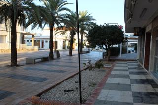 Lloguer Local Comercial a Avenida mar mediterraneo 32