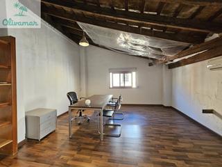 Lloguer Local Comercial a Oliva Pueblo