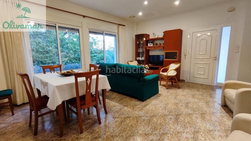 Foto 0b8b3f0f-2452-44e2-82e8-0a23c551e333. Chalet dans carrer de la juliola 8 dans Oliva playa Oliva