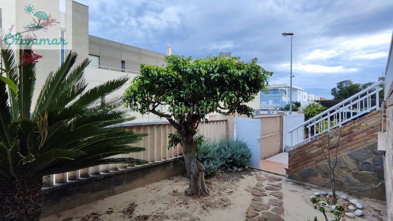 Foto 167da708-9d3f-4e83-9dbc-a5c91baa55d5. Chalet dans carrer de la juliola 8 dans Oliva playa Oliva