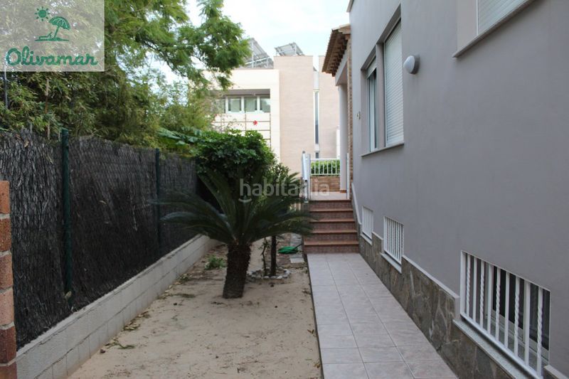 Foto 1738fa83-982c-4324-8290-662b8b1e0eb4. Chalet dans carrer de la juliola 8 dans Oliva playa Oliva