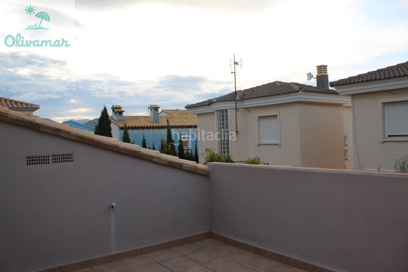 Foto f387639e-c3cd-46e6-8a2e-b35ad3fc93b6. Chalet dans carrer de la juliola 8 dans Oliva playa Oliva
