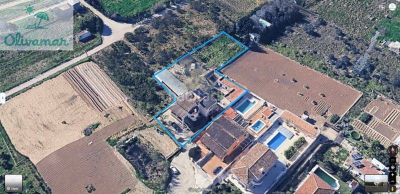 Foto 1b029e85-f2d9-41ab-9e7b-bc58f25d9112. Chalet in carrer de la mabra 29 in Oliva playa Oliva