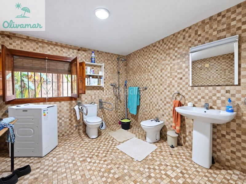 Foto d938242e-b67e-4526-b2c2-2402b260c00f. Chalet in carrer de la mabra 29 in Oliva playa Oliva