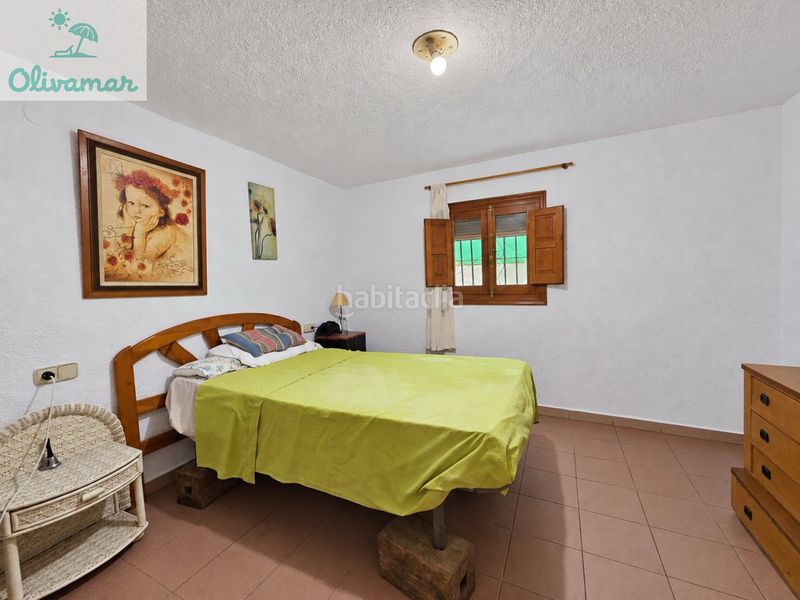Foto de02d676-38be-431e-9196-db60780d6c9a. Chalet in carrer de la mabra 29 in Oliva playa Oliva