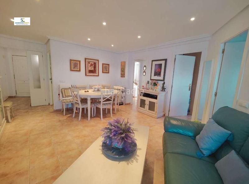 Foto 2e48e360-764f-4810-b2bd-2487fb40f6a9. Appartamento con piscina in Playa de San Juan Alicante