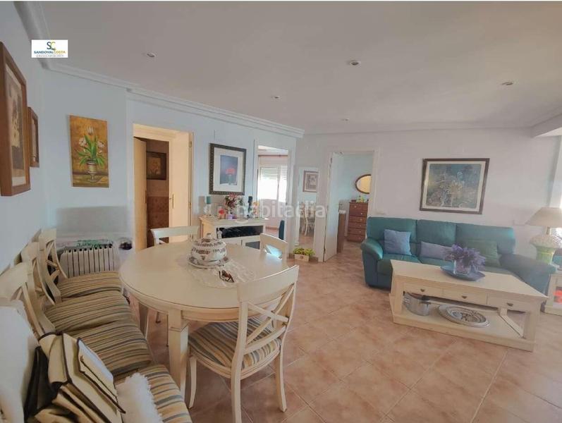 Foto b28b8a60-723d-4b4e-a193-2413161fe368. Appartamento con piscina in Playa de San Juan Alicante