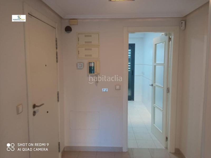 Foto 25366d3b-c922-4726-81e0-2cb4cefad868. Miete etagenwohnung mit parking pool in Playa de San Juan Alicante