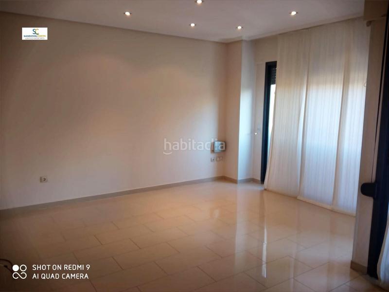 Foto 38a86bc2-8bfe-41ce-9ac6-b764cee831f2. Rent flat with parking pool in Playa de San Juan Alicante