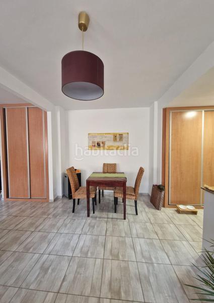 Foto 130fc707-72f2-4a6c-a13b-365a438d6396. Apartament amb aparcament piscina a Albufereta Alicante