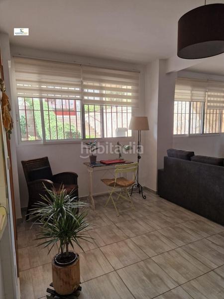 Foto 2c507ce6-fd73-484c-ba0a-a93b482b5f58. Apartament amb aparcament piscina a Albufereta Alicante