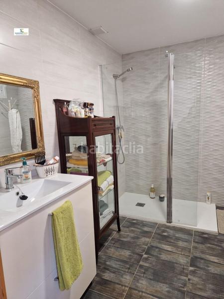 Foto 5ed93f57-e9a4-42c3-aab2-4c71b8480c0a. Apartament amb aparcament piscina a Albufereta Alicante