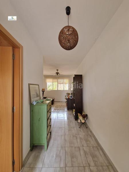 Foto a4071ea5-8b27-4c4a-a7dc-9eaacf5caae4. Apartament amb aparcament piscina a Albufereta Alicante