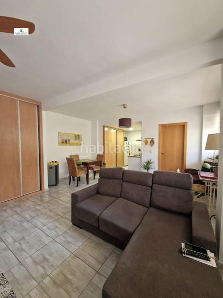 Foto e6b55a34-77be-47b4-be34-0a9ced44b494. Apartament amb aparcament piscina a Albufereta Alicante