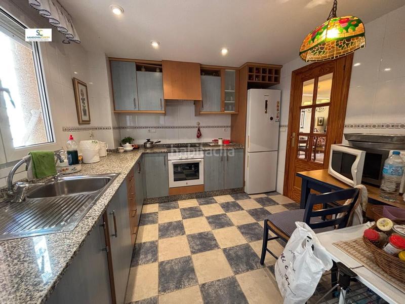 Foto 89fecf28-f062-4b3a-9b5e-ac8b0ebab1d4. Pis amb calefacció aparcament piscina a Playa Muchavista Campello (el)