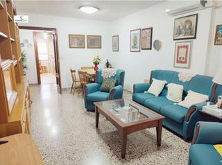 Appartement à Playa de San Juan. Piso en venta en la avd. holanda