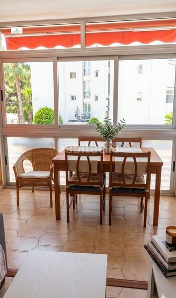 Foto 812c9ac9-4391-4714-bc50-5ee5bd9a7b9b. Estudi amb aparcament piscina a Playa Muchavista Campello (el)
