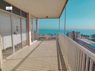 Pis a Playa de San Juan. Exclusivo piso en la playa de san juan